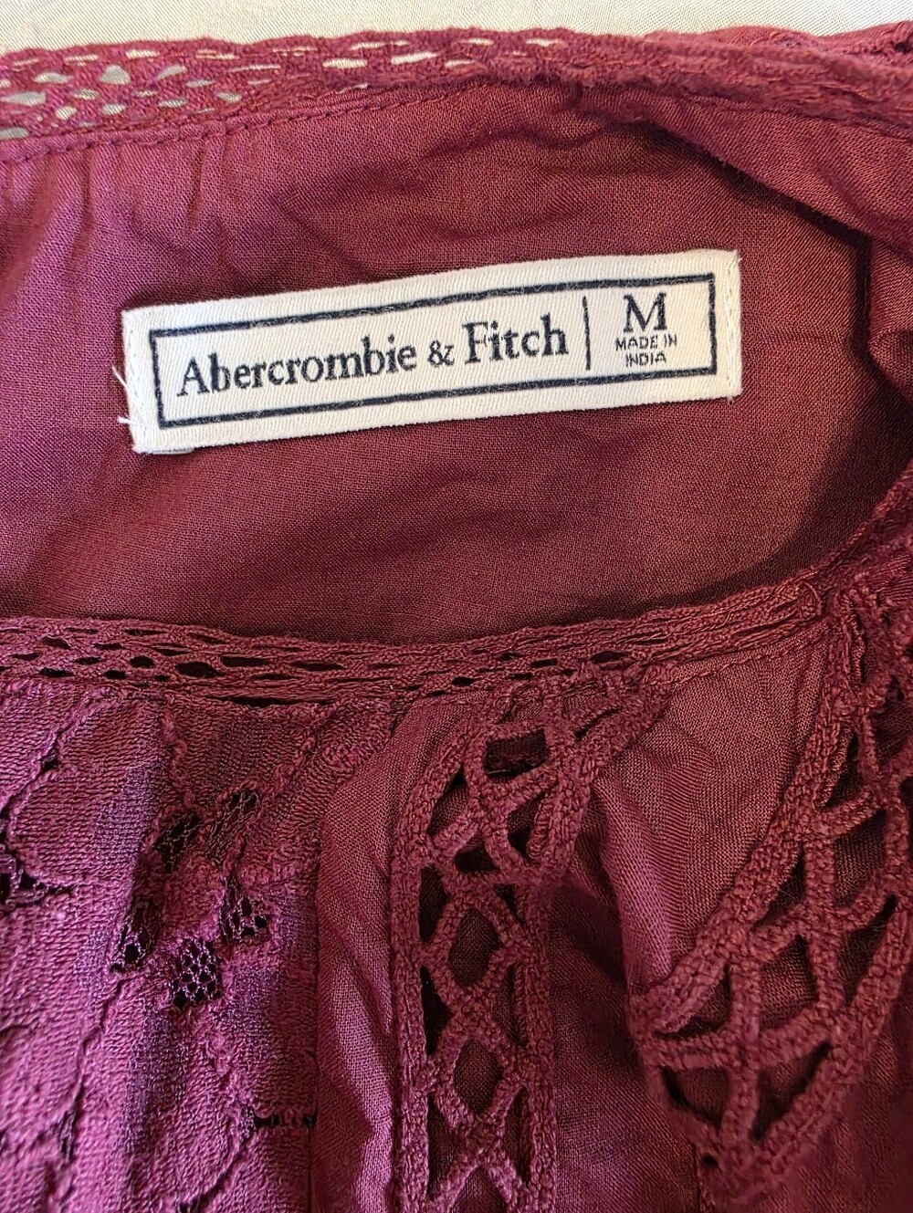 Abercrombie & Fitch Lace-Trim Burgundy Mini Dress Size Medium - Picture 2 of 5